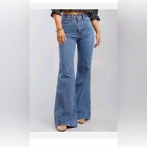 Wrangler Wanderer Women's Flare Jeans